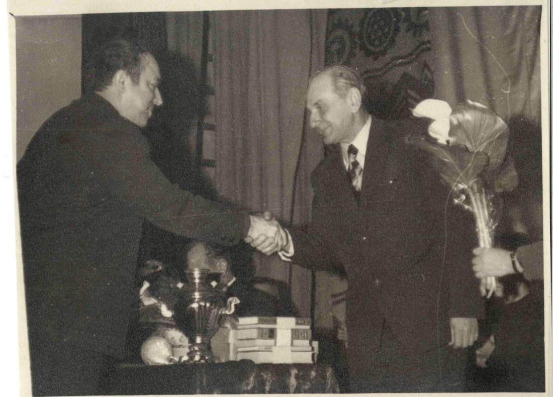 Чествование Е. И. Алюшина в день 60-летия, 26 декабря 1974 года